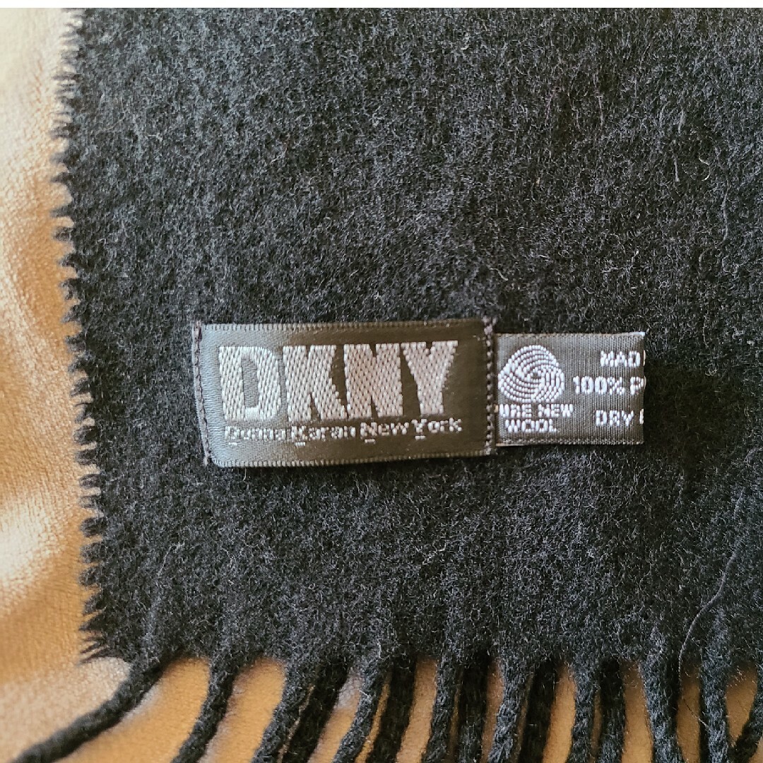 DKNY(ダナキャランニューヨーク)のDKNY　ウールマフラー レディースのファッション小物(マフラー/ショール)の商品写真