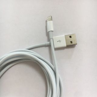 アイフォーン(iPhone)の●2m2本、1m1本●クーポン(バッテリー/充電器)