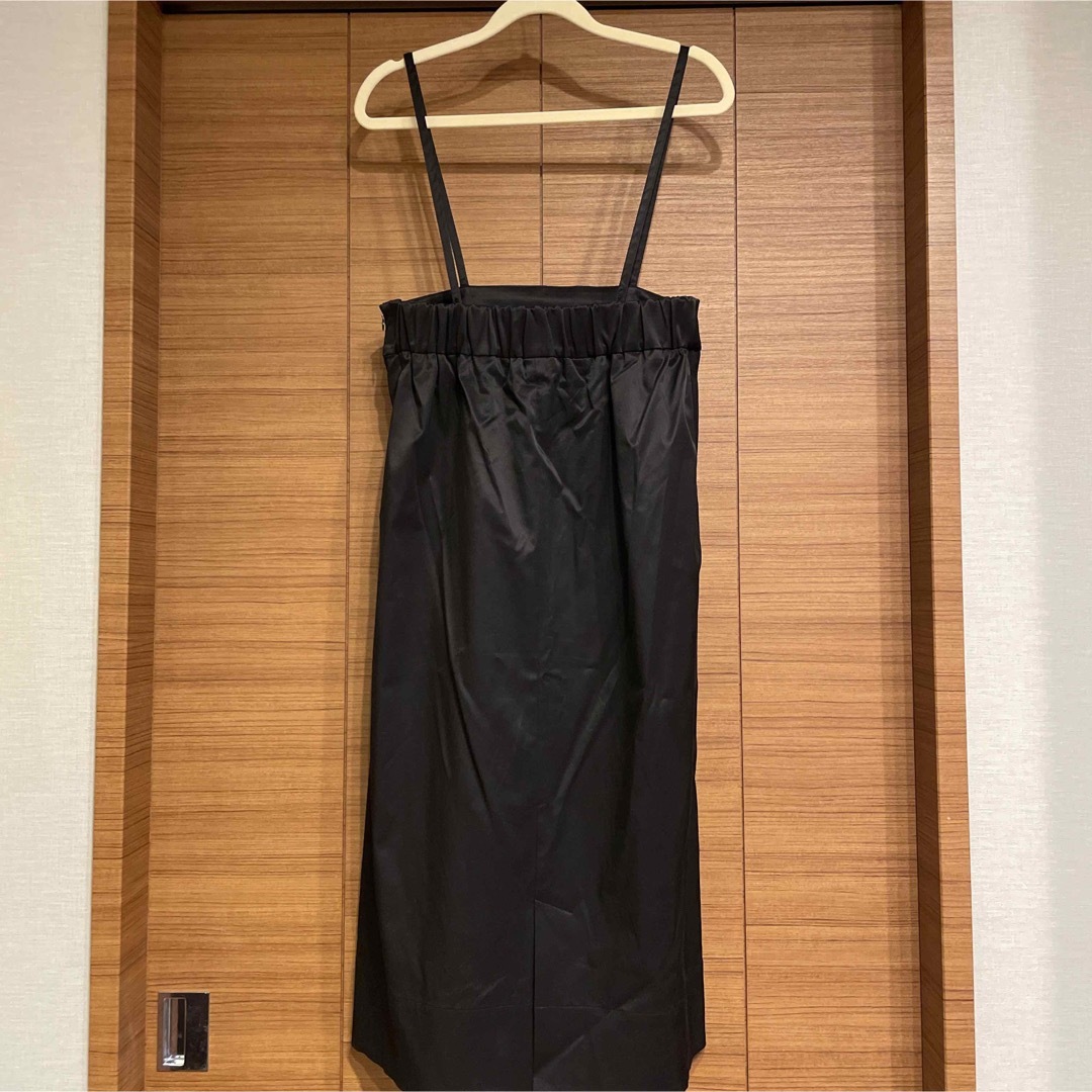 《最終価格》yori ハイウエストIラインスカート　ブラック  36 レディースのスカート(ロングスカート)の商品写真
