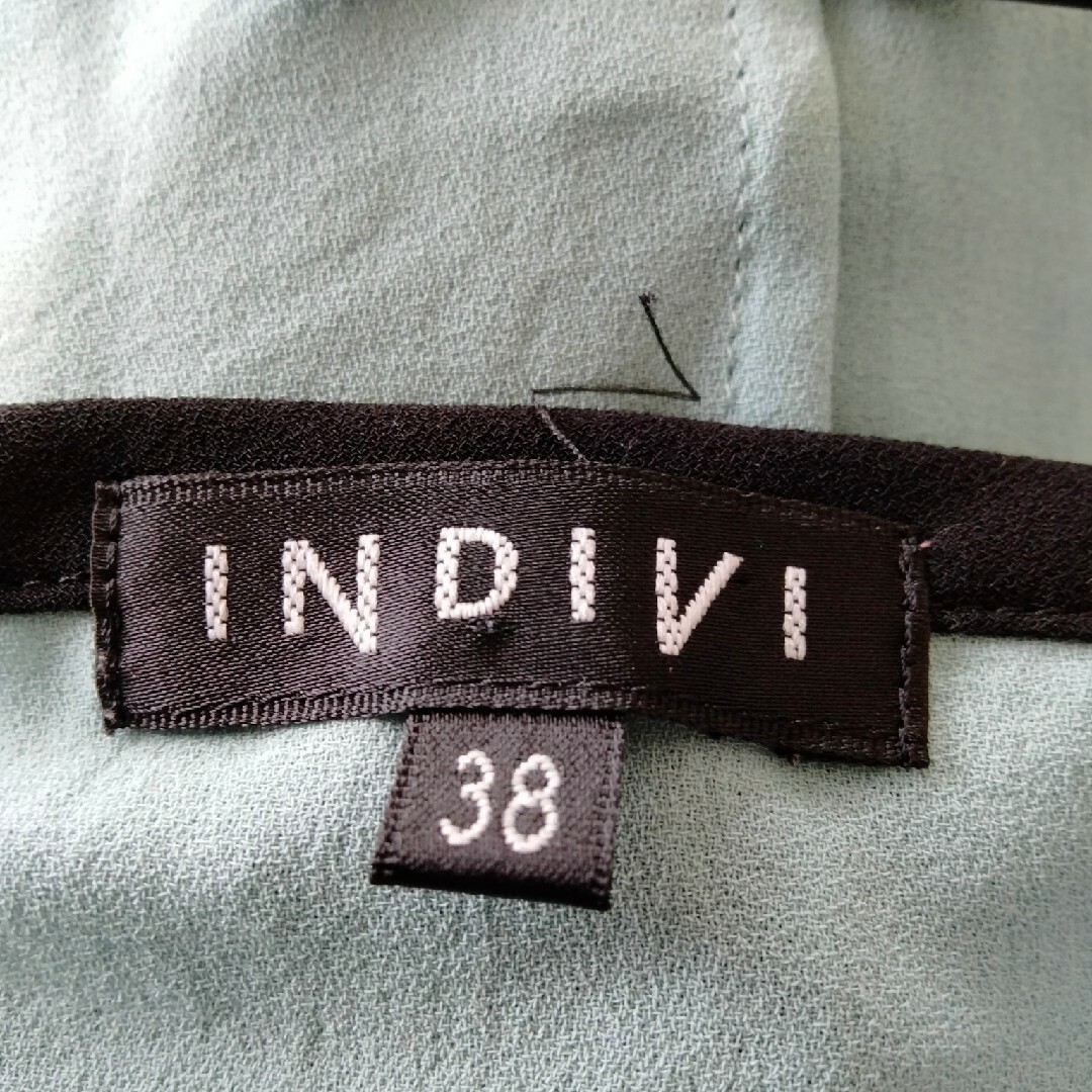 INDIVI(インディヴィ)のINDIVI ブラウス レディースのトップス(シャツ/ブラウス(半袖/袖なし))の商品写真