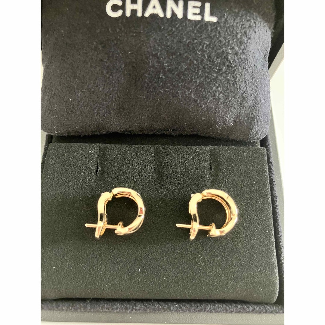 CHANEL(シャネル)のCHANEL シャネル　ココクラッシュ　ピアス　新品 レディースのアクセサリー(ピアス)の商品写真