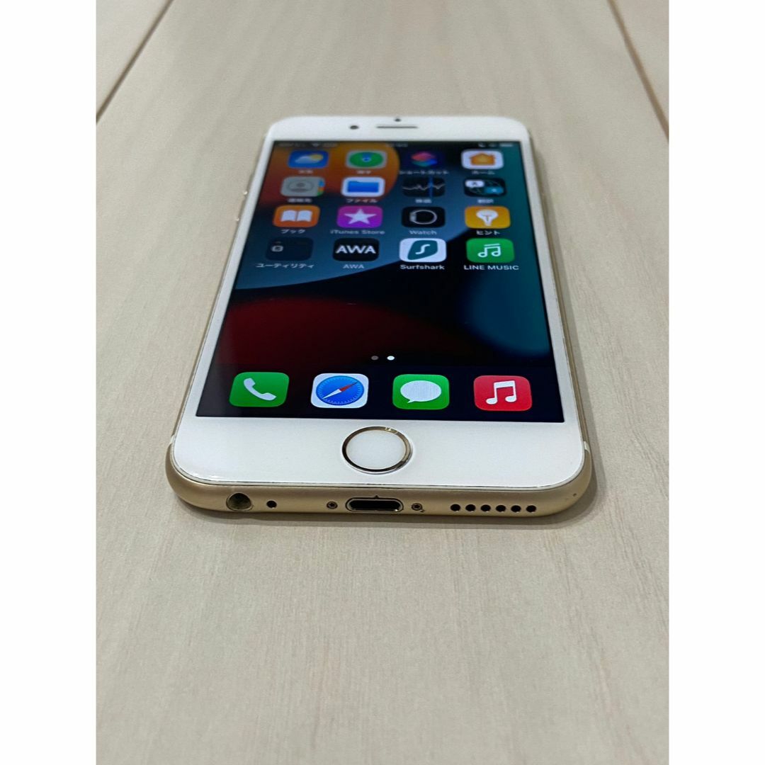 iPhone6s Gold 64GB docomo 3