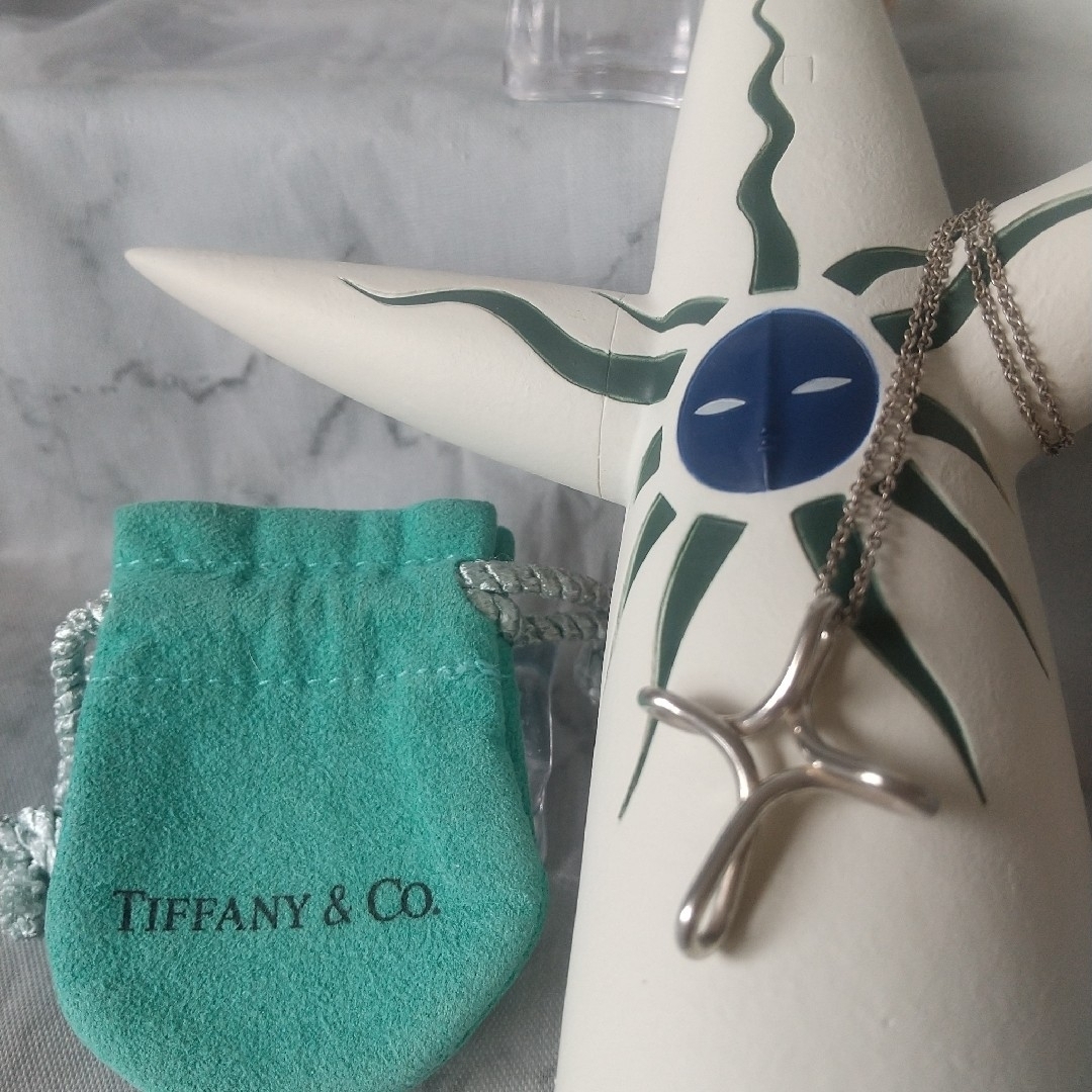 美品☘️ティファニーインフィニティクロス☘️人気SV925 ポーチ付き