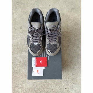 ニューバランス(New Balance)のNewBalance ML2002R A Grey (スニーカー)