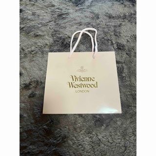 ヴィヴィアン(Vivienne Westwood) ショッパーの通販 700点以上
