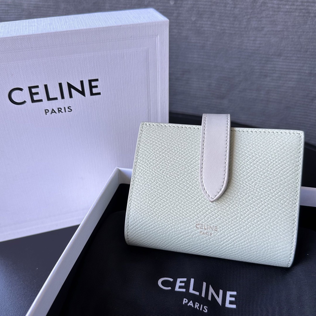 CELINE ストラップ スモールウォレット ホワイト アイボリー 2つ折り