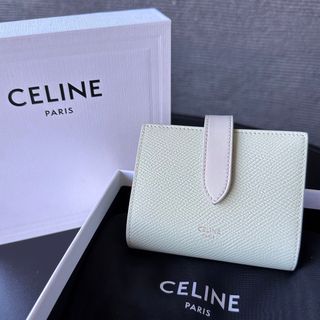 セリーヌ(celine)のCELINE ストラップ　スモールウォレット　ホワイト　アイボリー　2つ折り財布(財布)