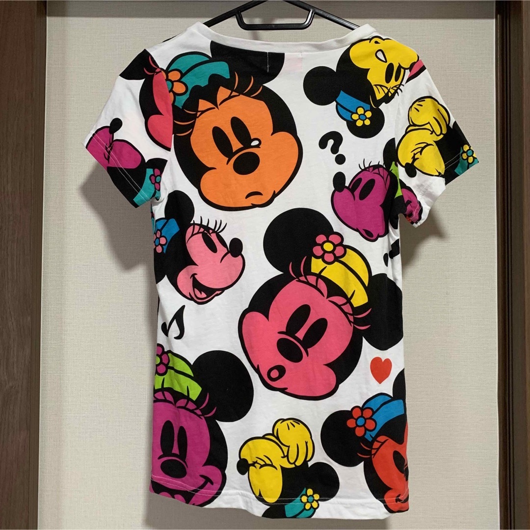 Disney(ディズニー)のディズニー　ミニーちゃん総柄Ｔシャツ レディースのトップス(Tシャツ(半袖/袖なし))の商品写真