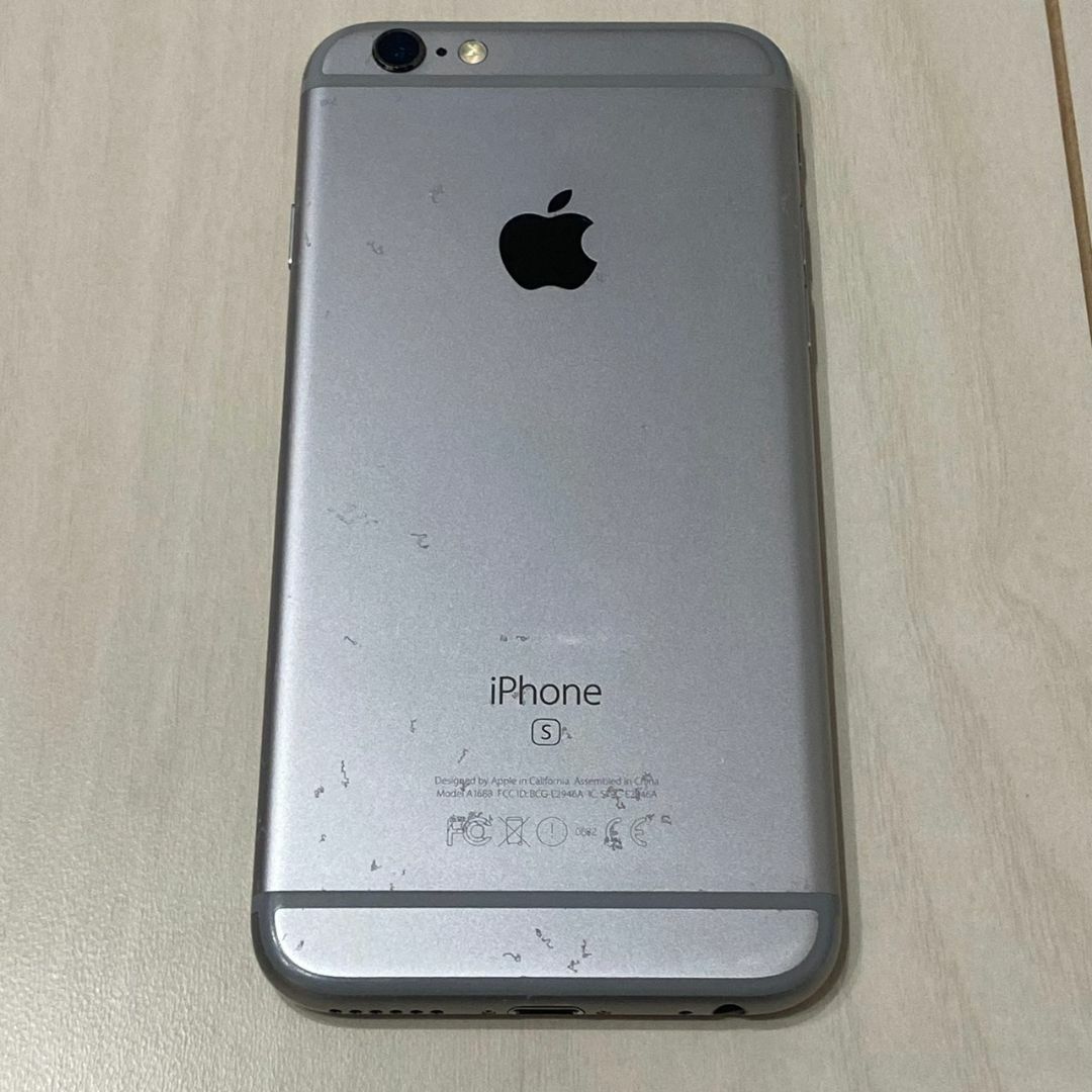 iPhone6s Space Gray 128GB au