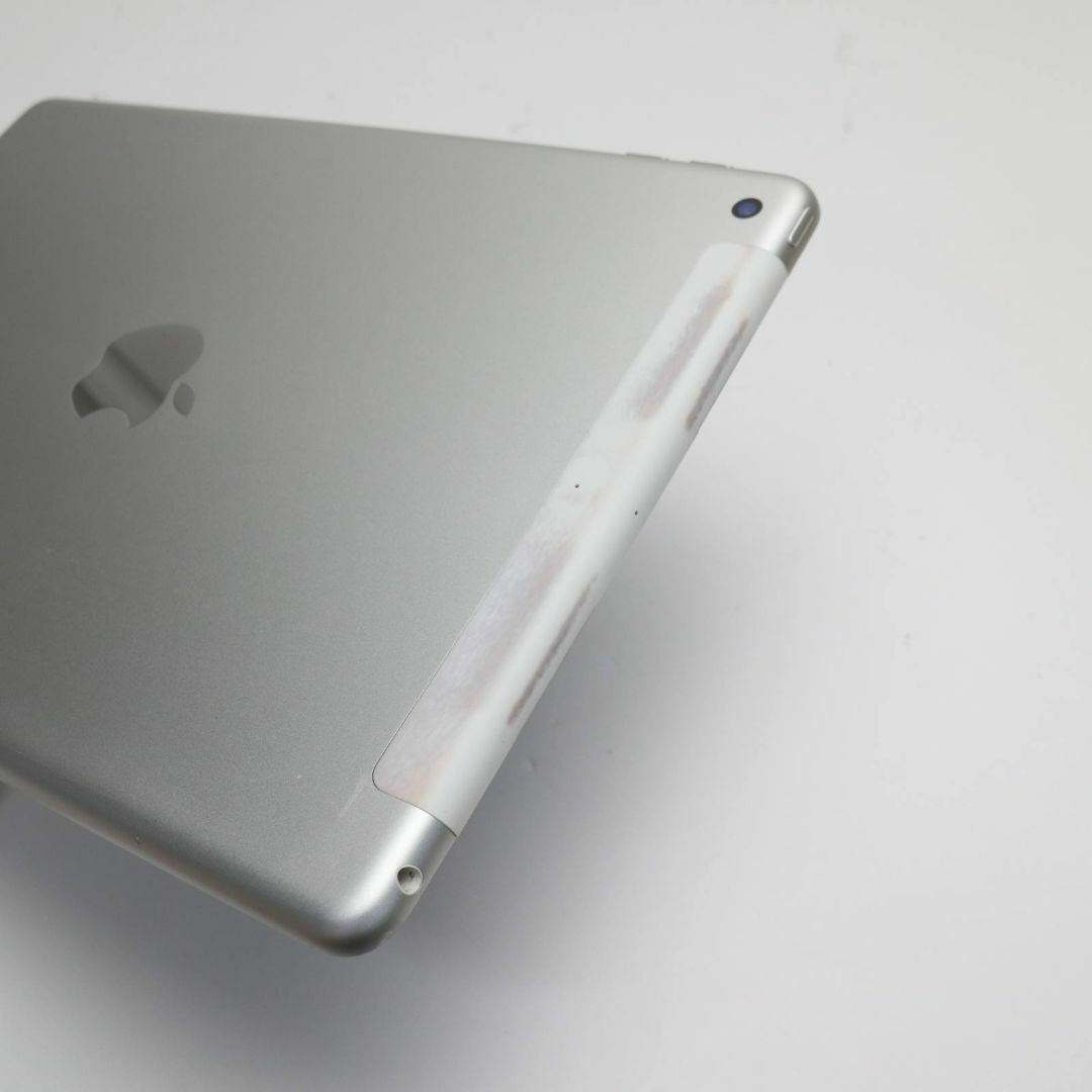 SIMフリー iPad 第5世代 32GB シルバー 2