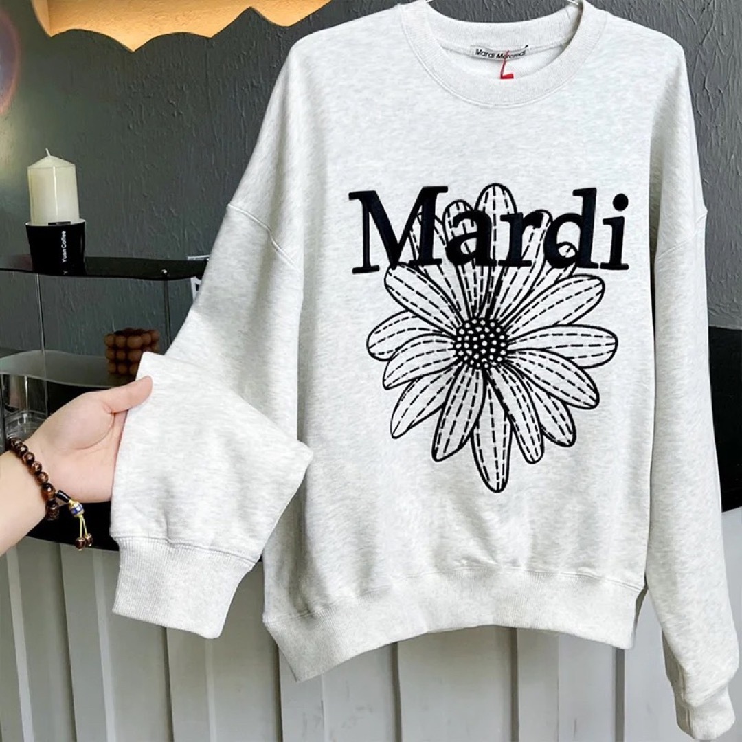 Mardi Mercredi マルディメクルディ 刺繍 スウェット 黒 グレーの通販