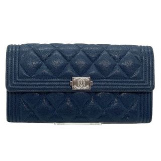 シャネル(CHANEL)のシャネル(CHANEL) A80286 ボーイシャネル 二つ折り長財布 財布 レディース (カラー：ネイビー系)  【Bランク】【中古】(財布)