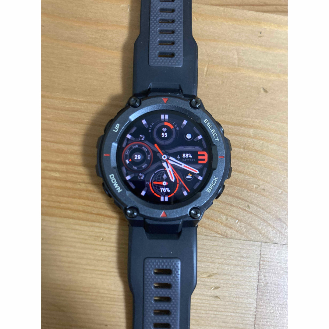 Amazfit(アマズフィット)のamazfit t-rex pro アマズフィット　ティーレックスプロ　ブラック メンズの時計(腕時計(デジタル))の商品写真