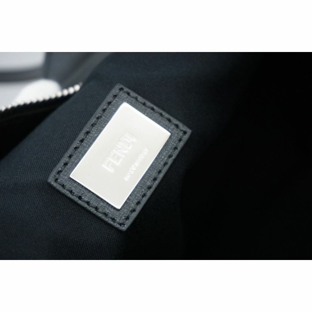新品正規 FENDI フェンディ スモール ロールバッグ トートバッグ912N▲