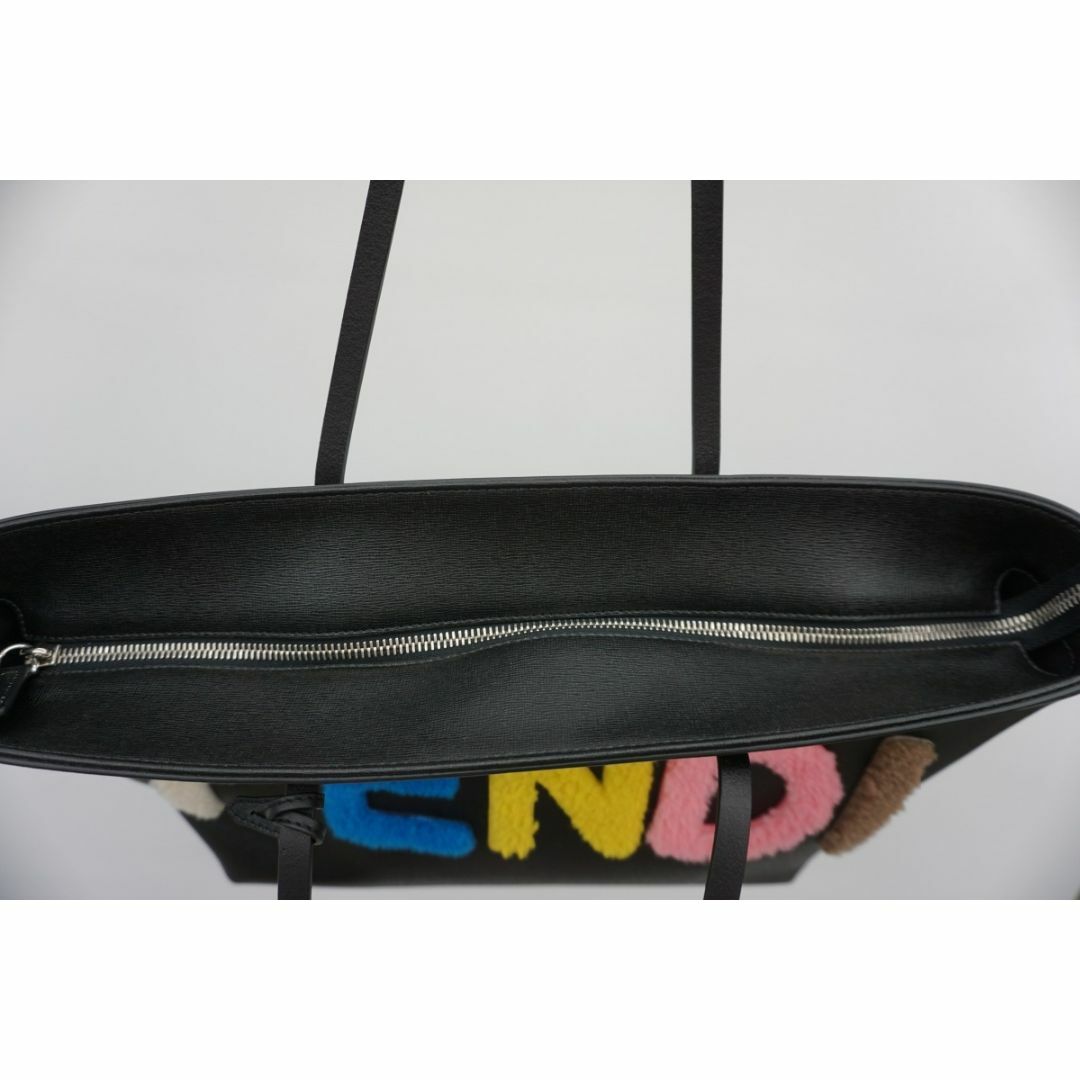 新品正規 FENDI フェンディ スモール ロールバッグ トートバッグ912N▲
