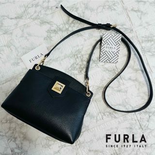 フルラ(Furla)のnemunoki様専用　フルラ　アナ　ミニ　レザー　シボ革　黒　金具(ショルダーバッグ)