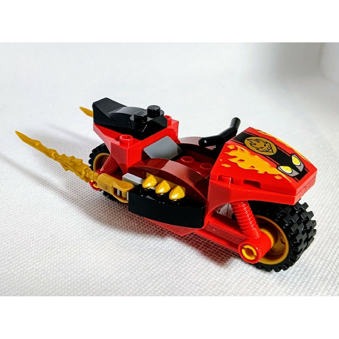 Lego(レゴ)のレゴ★ニンジャゴー カイのブレードサイクル（バイク） 美品 人気 激レア エンタメ/ホビーのおもちゃ/ぬいぐるみ(キャラクターグッズ)の商品写真