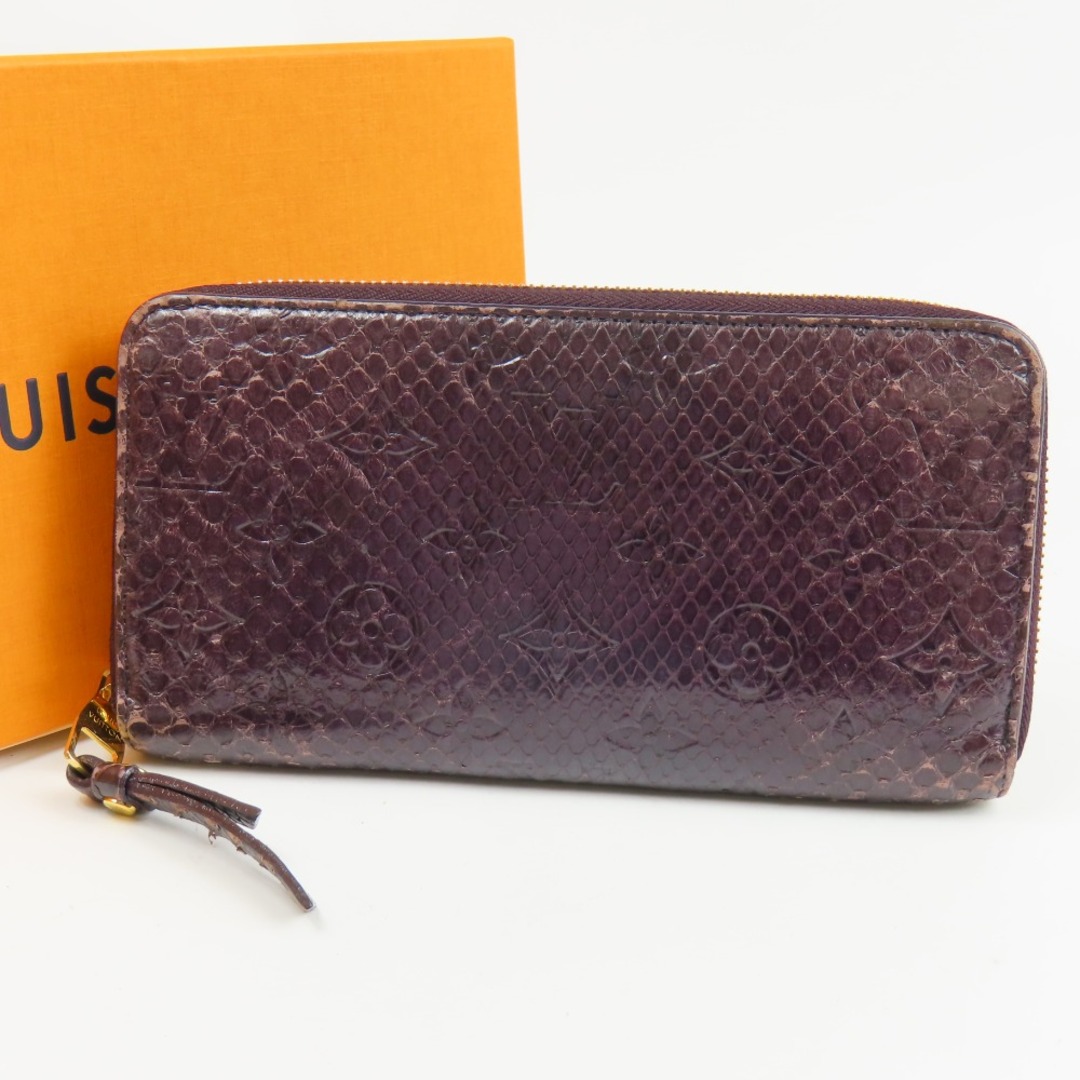 LOUIS VUITTON(ルイヴィトン)のLOUIS VUITTON ルイヴィトン ジッピー 蛇 ヘビ革 ラウンドファスナー長財布 パイソン ボルドー【中古】 レディースのファッション小物(財布)の商品写真