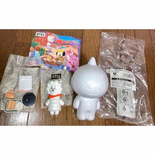 ビーティーイシビル(BT21)のBT21 メガハウスUNIVERSTAR フィギュア RJ ジンBTS＋おまけ！(キャラクターグッズ)