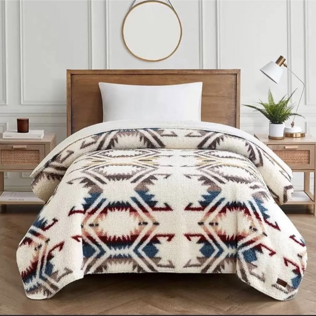 PENDLETON(ペンドルトン)の【まとめ割】PENDLETON ブランケット ツインサイズ 毛布　ホワイト インテリア/住まい/日用品の寝具(毛布)の商品写真