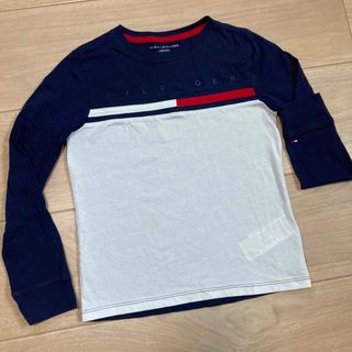 トミーヒルフィガー(TOMMY HILFIGER)のトミーヒルフィガー　長袖Tシャツ　ネイビー　120サイズ(Tシャツ/カットソー)