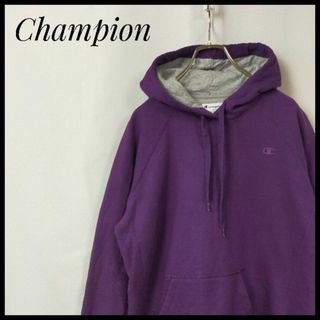 チャンピオン(Champion)のチャンピオン　プルオーバーパーカー　ワンポイント　刺繍ロゴ　ゆるだぼ　裏毛　紫色(パーカー)