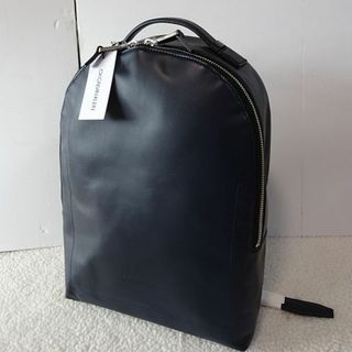 【新品/本物】Calvin Klein リュックバッグ/紺 ￥74,800- | フリマアプリ ラクマ