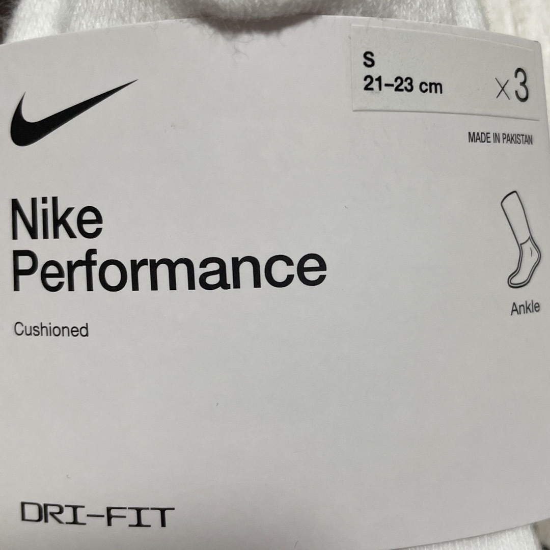 NIKE(ナイキ)のNIKE ソックス6足セット キッズ/ベビー/マタニティのこども用ファッション小物(靴下/タイツ)の商品写真