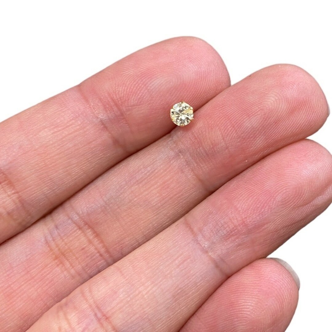 K18YG天然ダイヤモンド0.215ct片耳ピアス 中央宝石 片方ピアス