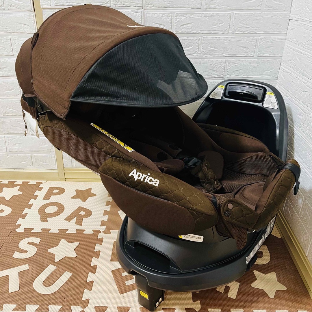 Apricaアップリカ フラディアグロウ ISOFIX AC