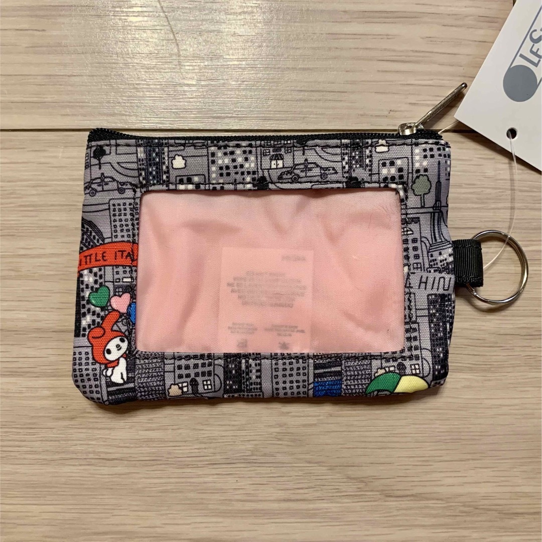 LeSportsac(レスポートサック)の【新品】レスポートサック  ハローキティシティ　キーコイン　IDカード、定期入れ レディースのファッション小物(名刺入れ/定期入れ)の商品写真