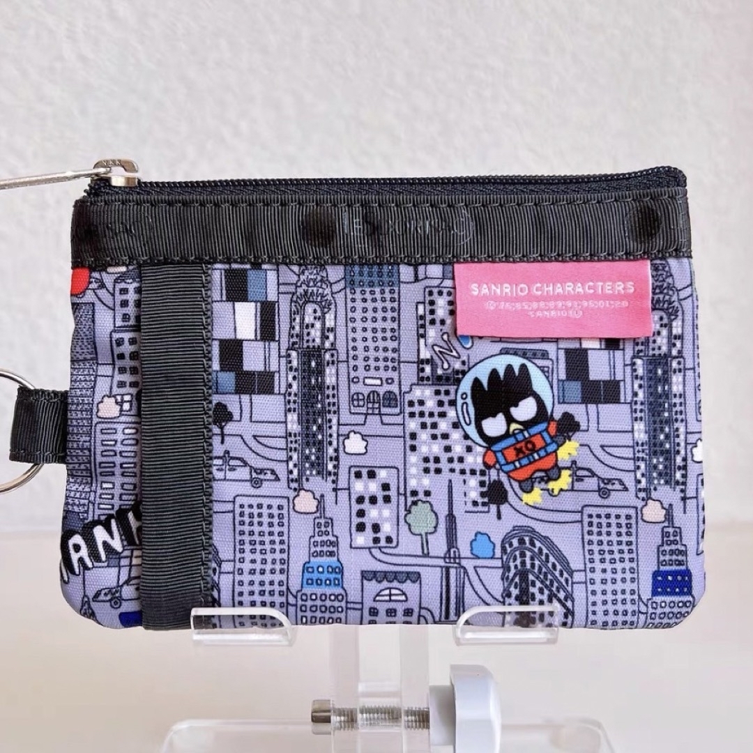 LeSportsac(レスポートサック)の【新品】レスポートサック  ハローキティシティ　キーコイン　IDカード、定期入れ レディースのファッション小物(名刺入れ/定期入れ)の商品写真