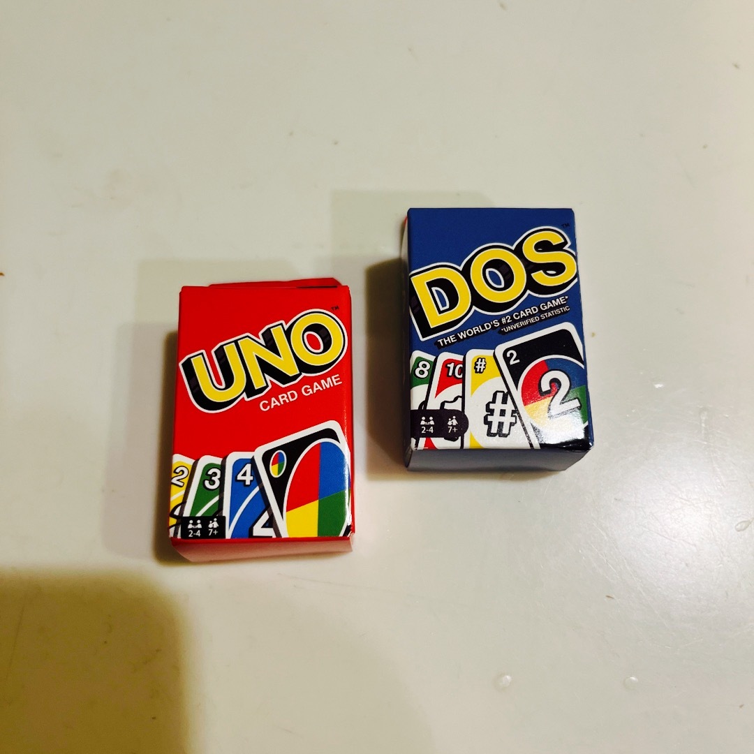 UNO(ウーノ)のミニuno  dosセット エンタメ/ホビーのテーブルゲーム/ホビー(トランプ/UNO)の商品写真