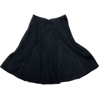 プリーツプリーズイッセイミヤケ(PLEATS PLEASE ISSEY MIYAKE)のプリーツプリーズ　プリーツスカート　サイズ3 L  タック　ウエストゴムAライン(ひざ丈スカート)