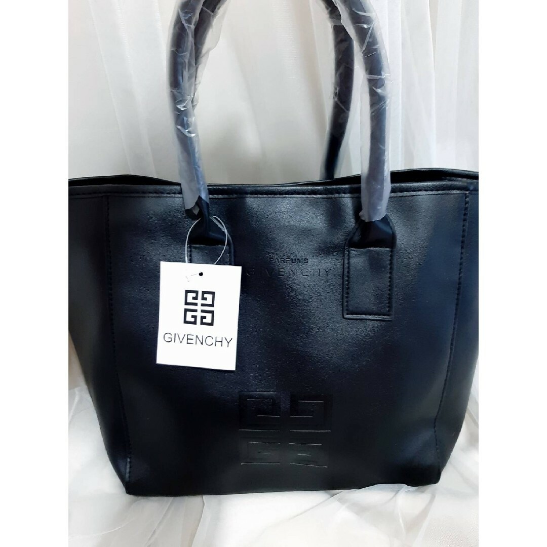 GIVENCHY - GIVENCHY 新品未使用 ノベルティ トートバッグ GIVENCHY - GIVENCHY 新品未使用 ノベルティ トートバッグ