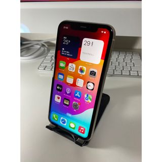 アイフォーン(iPhone)の美品 iPhone11 128GB au simフリー ホワイト 中古(スマートフォン本体)