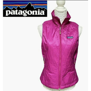 パタゴニア(patagonia)のPATAGONIA 　PRIMALOFT 仕様軽くて暖かい　サイズXS　ピンク(ダウンベスト)