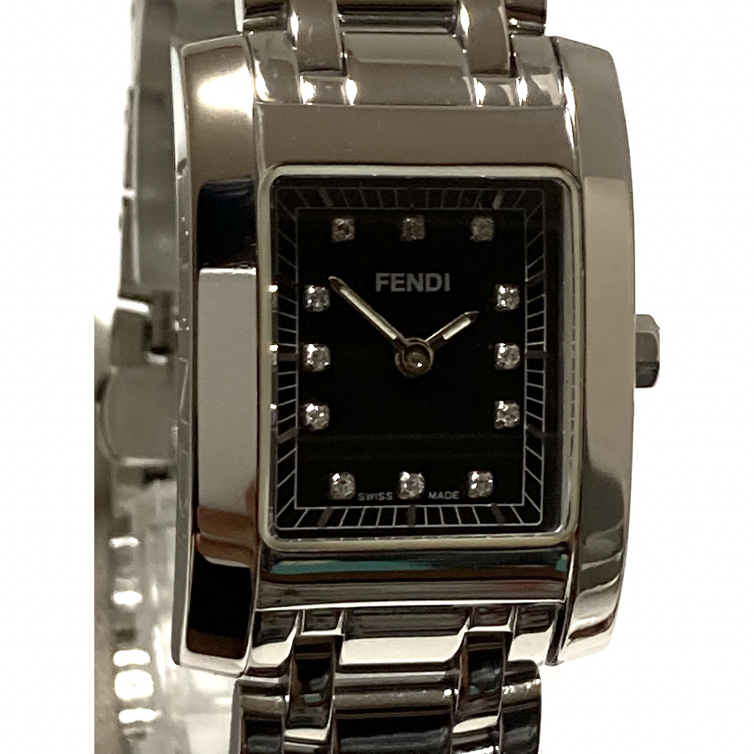 FENDI(フェンディ)の超美品！　FENDI フェンディ　12pダイヤ付き　電池新品　レディース腕時計 レディースのファッション小物(腕時計)の商品写真