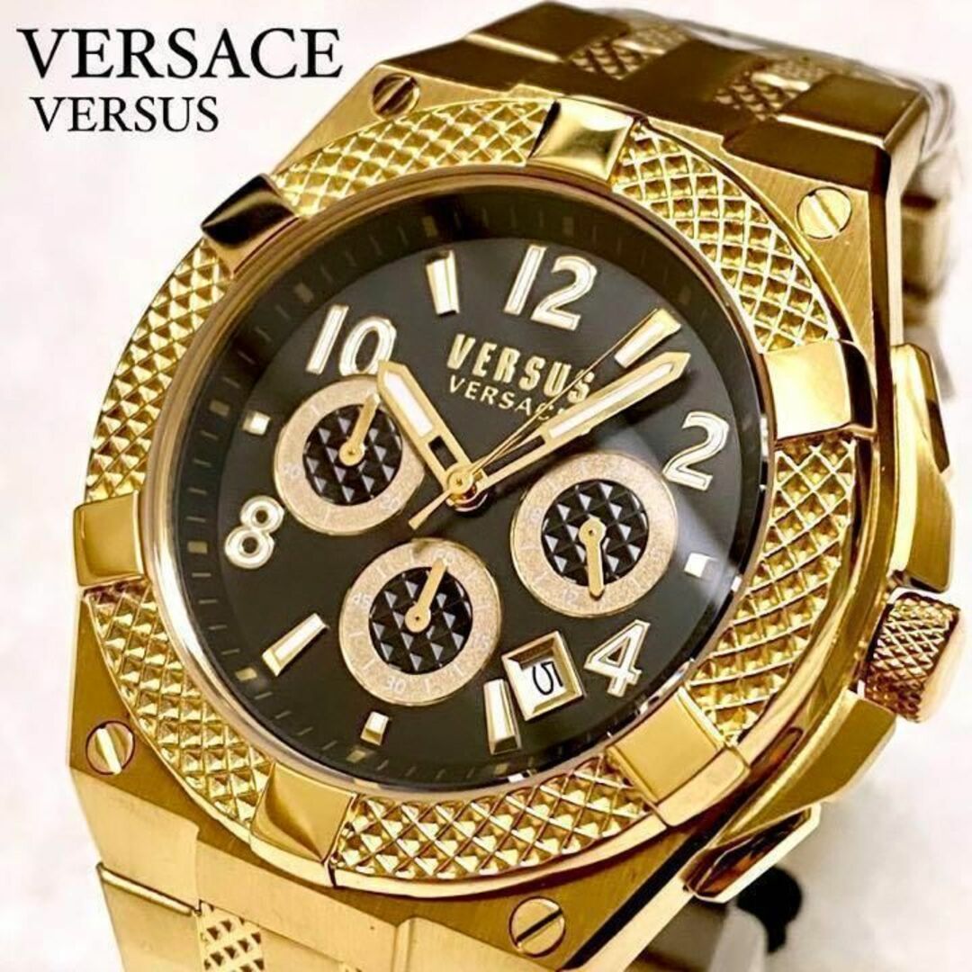 VERSACE - 【新品箱付き】ヴェルサーチ メンズ腕時計 ゴールド
