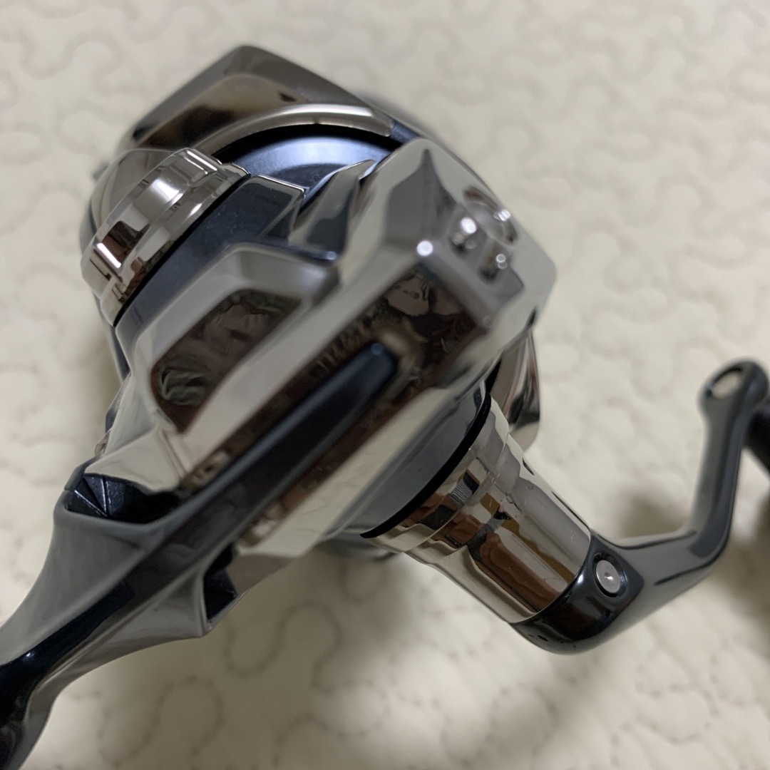 SHIMANO(シマノ)のシマノ　アルテグラ　C3000XG スポーツ/アウトドアのフィッシング(リール)の商品写真