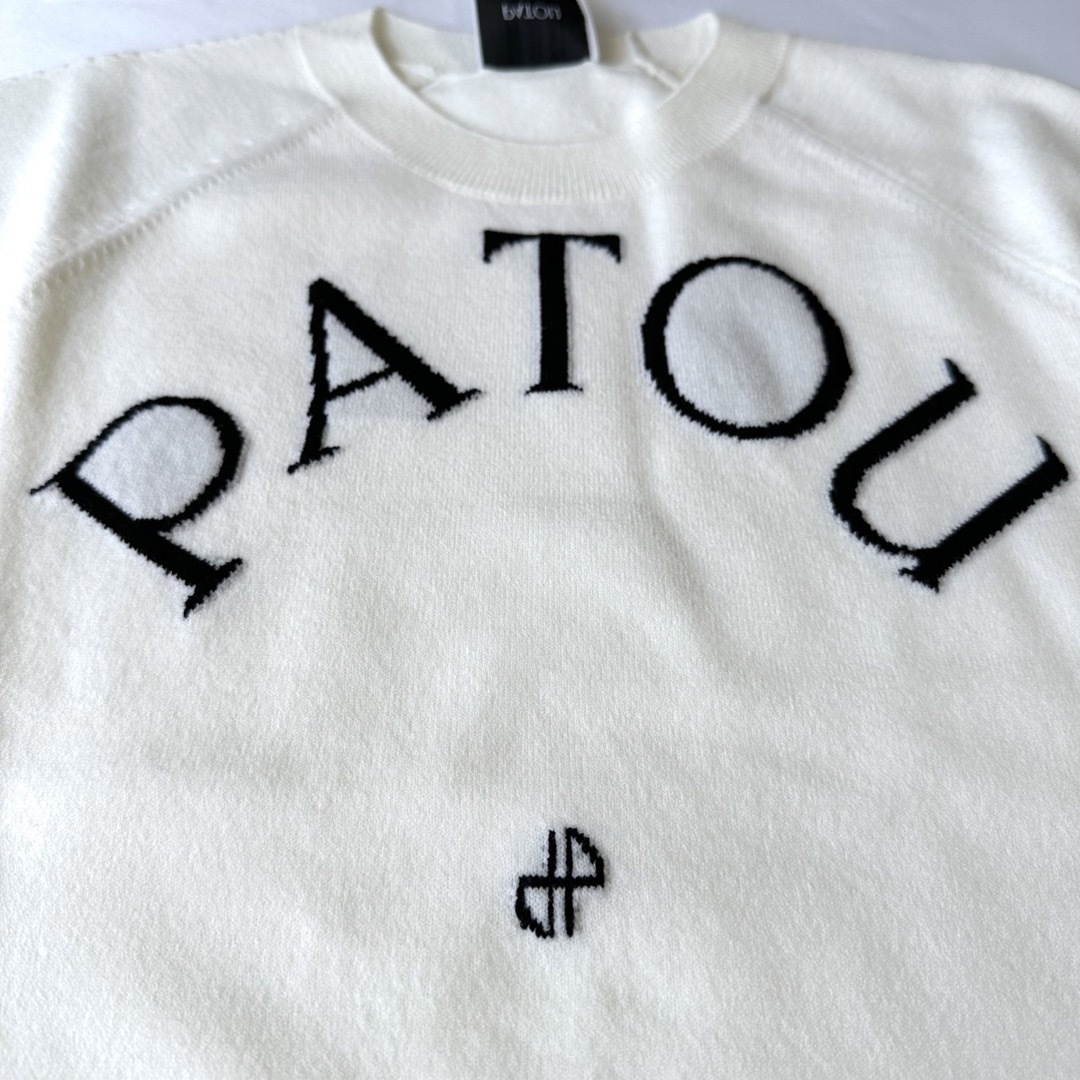 PATOU(パトゥ)の新品未着用 白M PATOU パトゥ ウールブレンドジャンパー 長袖ニット レディースのトップス(ニット/セーター)の商品写真
