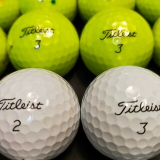 タイトリスト(Titleist)の【良品】'21 Pro V1 20球 (白,黄) タイトリスト ロストボール(その他)