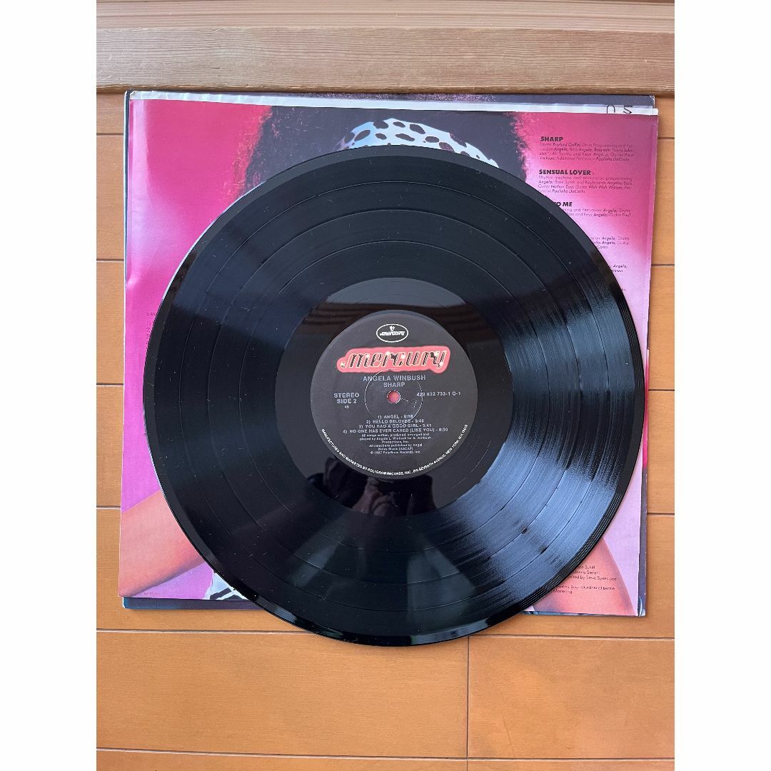 【LP】アンジェラ・ウィンブッシュ『Sharp』輸入盤レコード エンタメ/ホビーのCD(R&B/ソウル)の商品写真