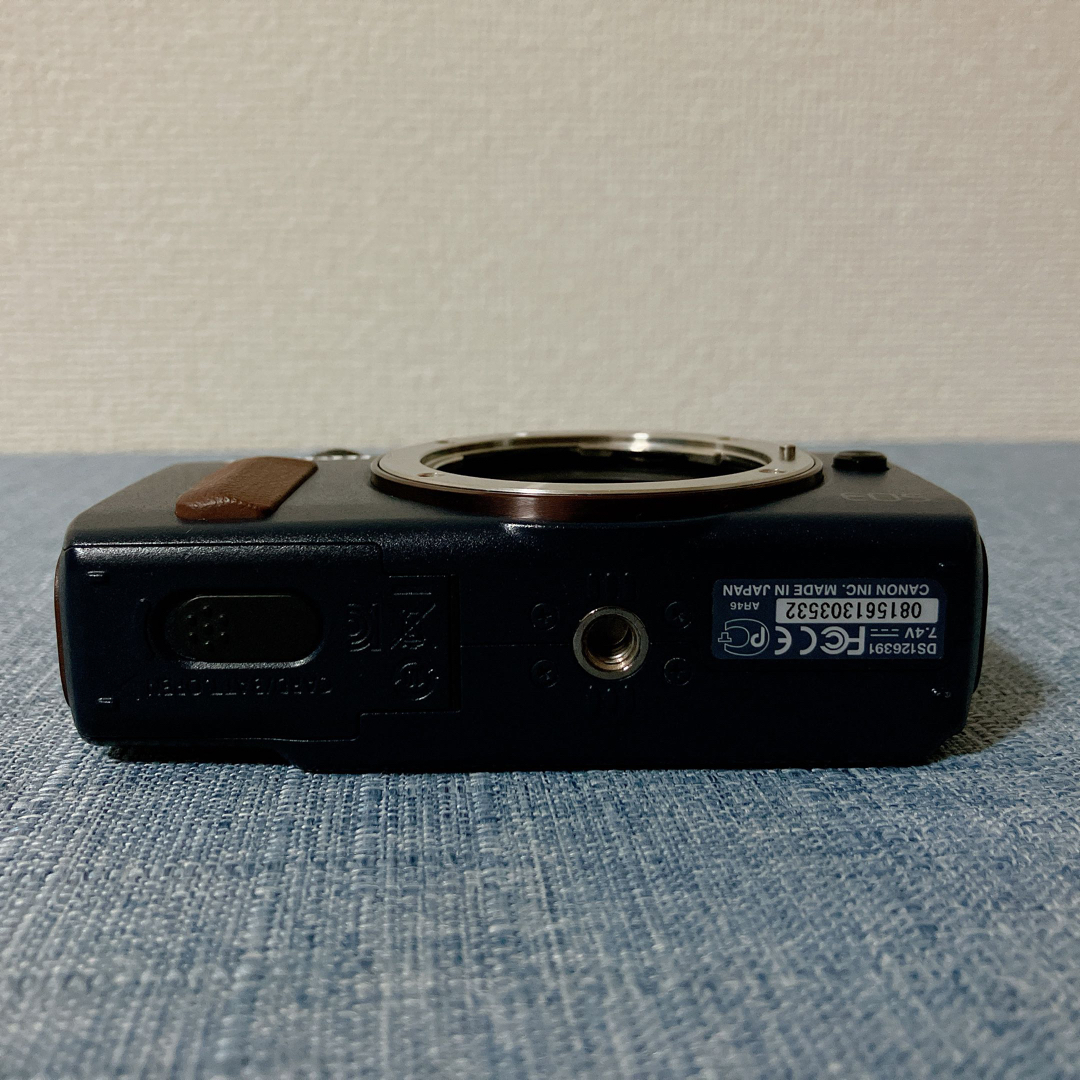 Canon ミラーレス一眼カメラ EOS M レンズキット の通販 by なっちゃん