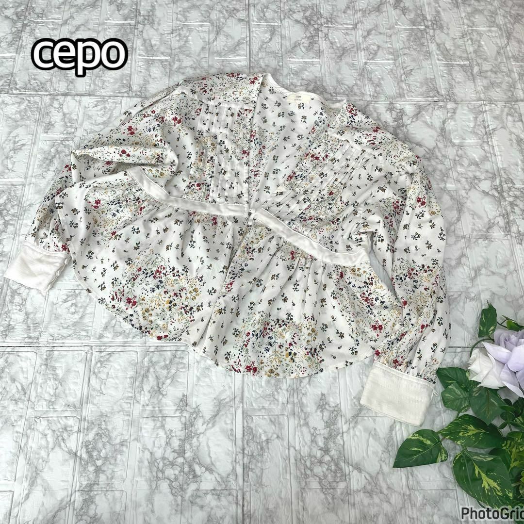 CEPO(セポ)の【定番ブランド♡セポ】フラワーボリュームトップス　花柄　秋冬 レディースのトップス(カットソー(半袖/袖なし))の商品写真