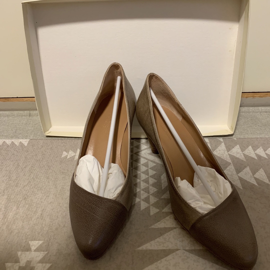 Max Mara(マックスマーラ)の《新品》MaxMara(マックスマーラ) レディース パンプス レディースの靴/シューズ(ハイヒール/パンプス)の商品写真