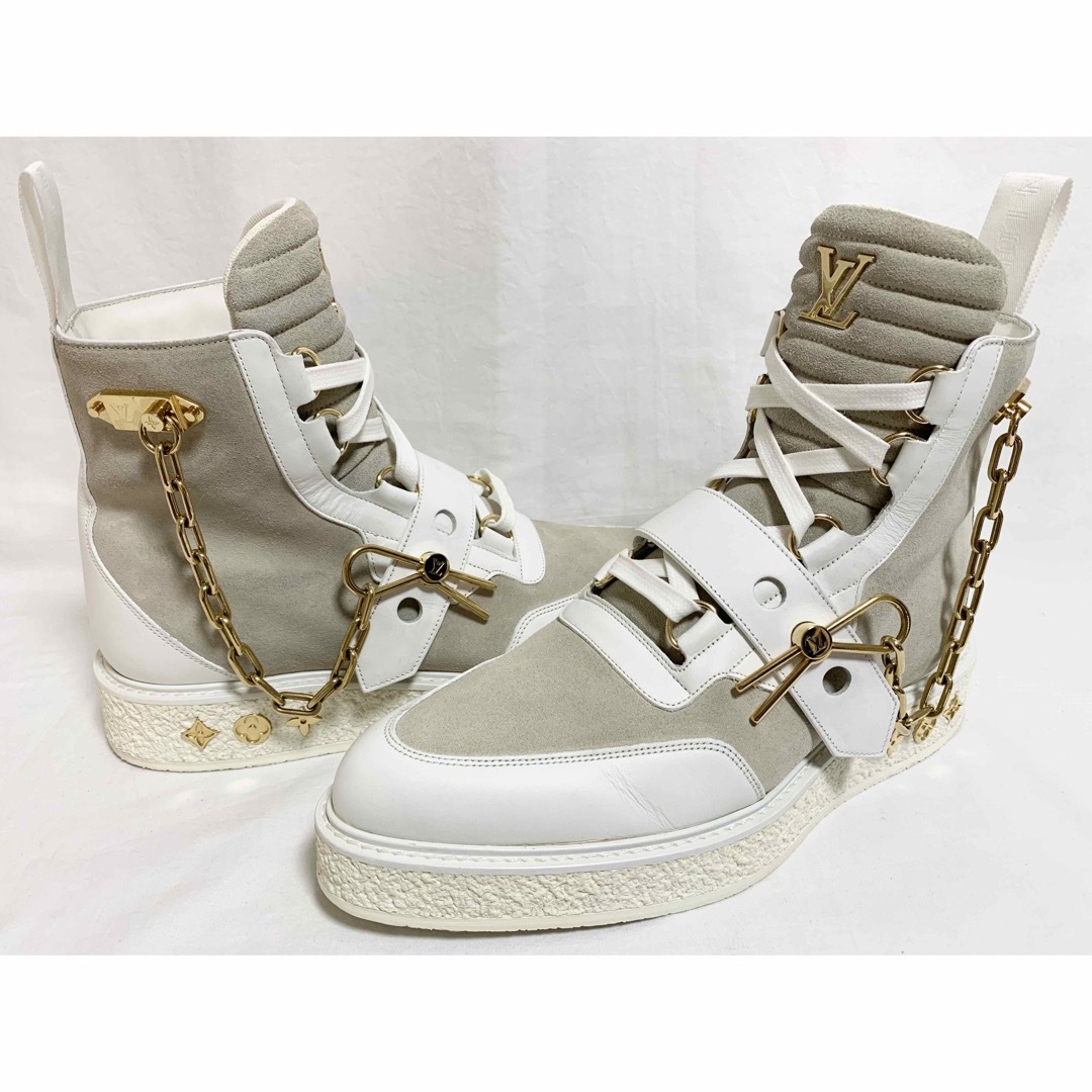 LOUIS VUITTON(ルイヴィトン)の超美品 ルイヴィトン クリーパーライン レザー ハイカットスニーカー 7 1/2 メンズの靴/シューズ(スニーカー)の商品写真