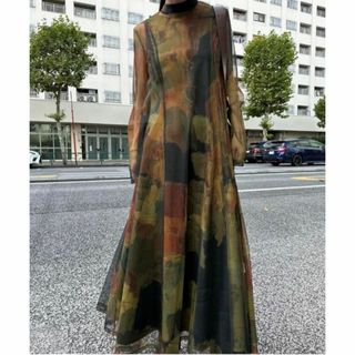 最終価格UND GYPSUM ART DRESS ノースリーブワンピースのみ