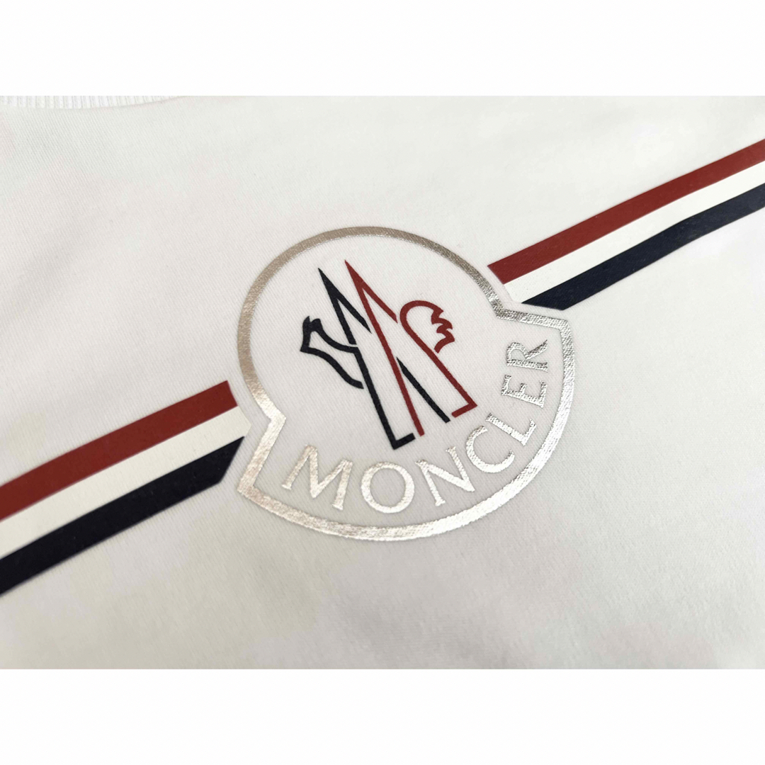 MONCLER(モンクレール)の〈新品タグ付き〉モンクレール Tシャツ 2歳用 男女兼用 キッズ/ベビー/マタニティのキッズ服男の子用(90cm~)(Tシャツ/カットソー)の商品写真