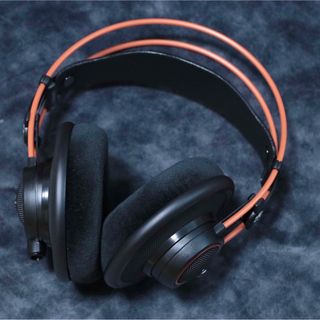 AKG - 新品同様 AKG K712 PRO モニターヘッドホンの通販|ラクマ